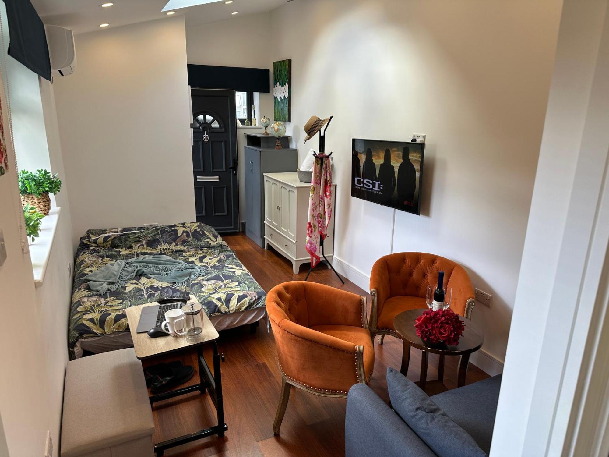 Bespoke Gallery Guesthouse 亨顿 外观 照片
