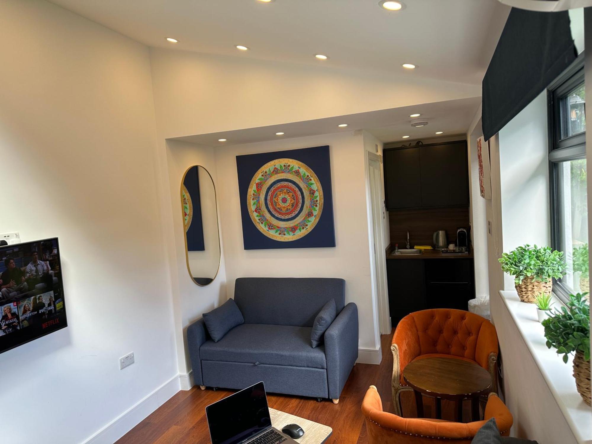 Bespoke Gallery Guesthouse 亨顿 外观 照片